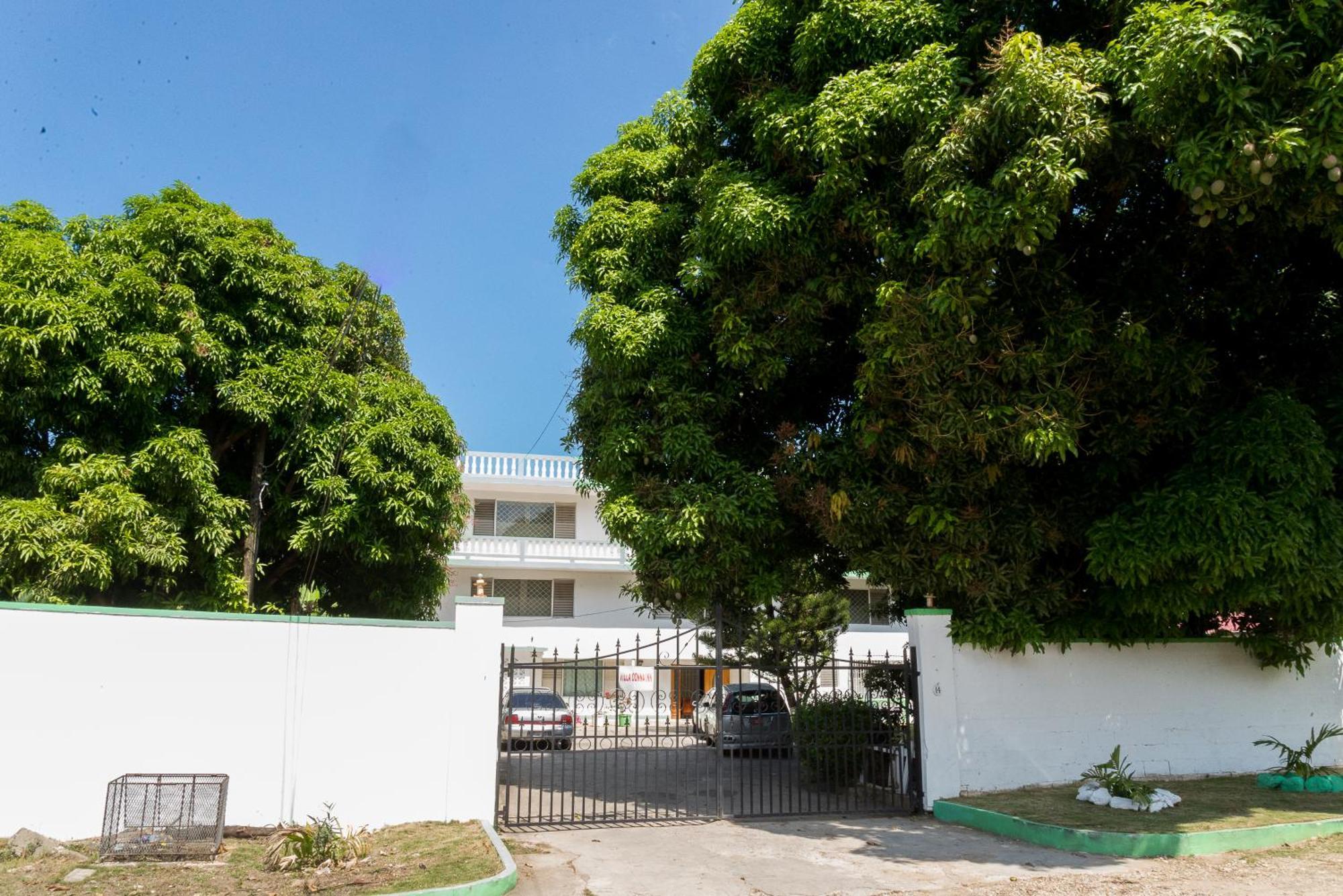 Villa Donna Inn 몬테고 베이 외부 사진